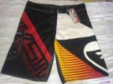 Bermudas Quiksilver Tamanho 46